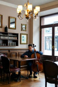 Музыка для создания стиля и шарма в видеоконтенте