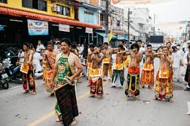 Саундтрек фестиваля вегетарианцев в Таиланде