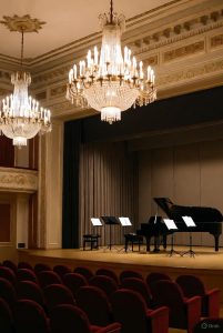 Инструментальная музыка в европейском стиле для видео