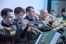 делиться настроением через плейлисты