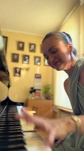 танцевальный буги-вуги на рояле