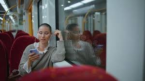 музыка из вагона поезда