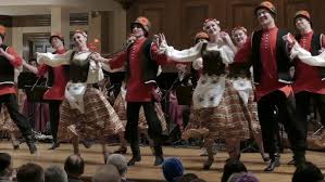 саундтреки деревенских праздников и танцев