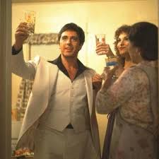 музыка для финальной сцены у лестницы и культового монолога