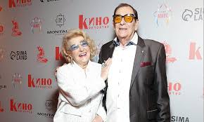 сатира на британские стереотипы