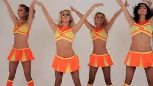 звуки стадиона, трибун, общего воодушевления